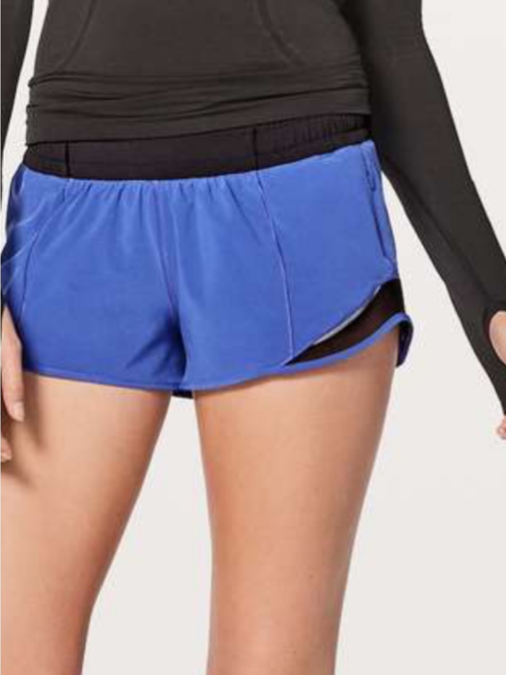 Women’s Lululemon Hotty Hot Shorts Size 6 Moroccan Blue Purple / Black *2.5”
